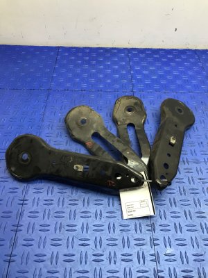 2016-2023 Jaguar XF Rear Suspension Reinforcement Plate Bracket Set - Front (Used OEM)