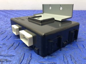 2018-2020 Genesis G80 Steering Column Tilt and Telescopic Control Module (Used OEM)