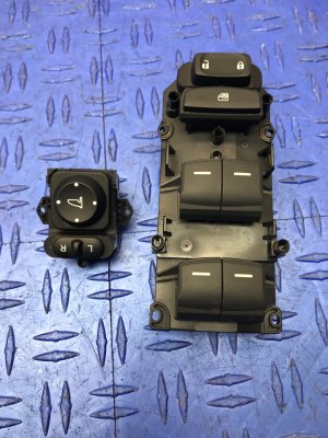 2018-2021 Lincoln Navigator Master Power Window and Mirror Switch - Front, Left (Driver) (Used OEM)