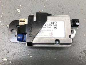 2016-2022 BMW X3 USB Multimedia Hub and Wireless Charging Antenna Module (Used OEM)