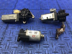 2020-2023 Lincoln Aviator Seat Adjustment Motor Set - Front (Used OEM)