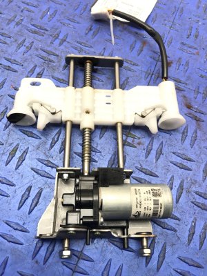 2017-2019 Genesis G90 Seat Headrest Adjust Motor - Front, Right (Passenger) (Used OEM)