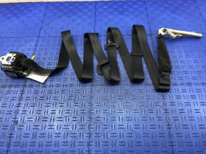 2014-2021 Maserati Quattroporte Black Seat Belt Assembly - Front (Used OEM)
