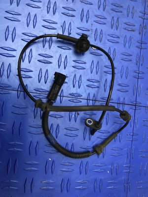 2020-2025 Lincoln Aviator ABS Wheel Speed Sensor - Front (Used OEM)