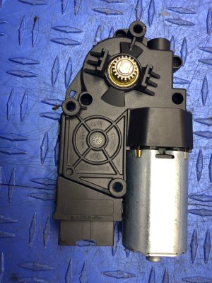 2018-2021 Jaguar F-Pace Sunroof Glass Window Motor (Used OEM)