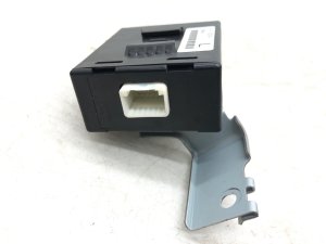 2016-2018 Nissan TITAN Tire Pressure Antenna Receiver Module (Used OEM)