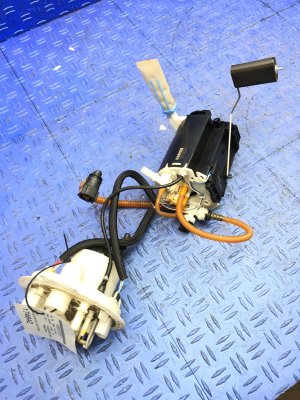 OEM In-Tank Fuel Pump Assembly for 2013-2018 Land Rover & Rover