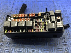 2014-2024 Maserati Ghibli Trunk Fuse Junction Box - Rear (Used OEM)