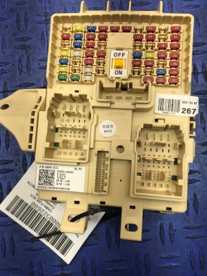 2022 Genesis G70 Cabin Fuse Relay Junction Box (Used OEM)