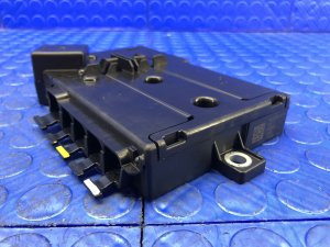 2017-2023 Mercedes-Benz E500 Engine Fuse Box Battery Terminal (Used OEM)