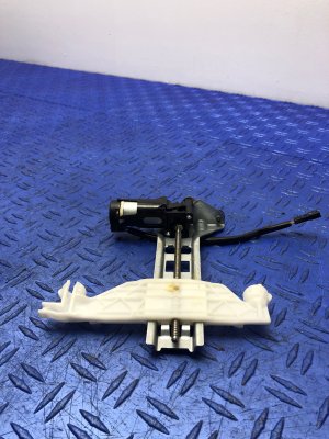 2013-2017 BMW M6 Seat Headrest Motor - Front, Left (Driver) (Used OEM)