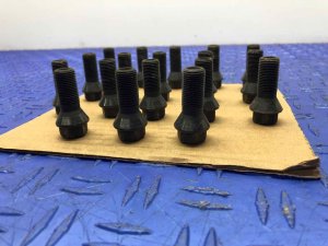 2013-2024 BMW M4 Wheel Lug Nut Bolt Set (Used OEM)