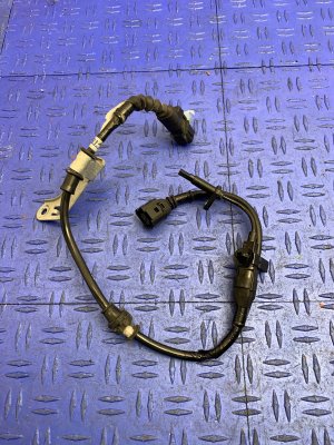 2018-2025 Honda Odyssey ABS Wheel Speed Sensor with EPB Wire Harness - Rear (Used OEM)