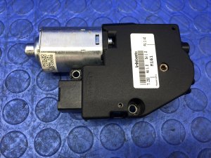 2014-2022 Maserati Quattroporte Sunroof Glass Motor (Used OEM)