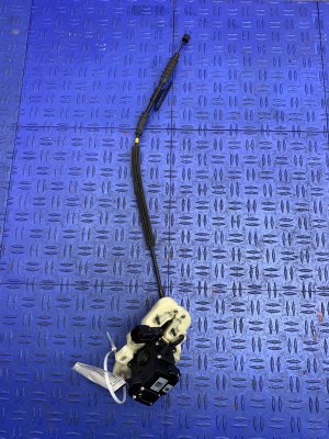 2017-2019 Genesis G90 Automatic Transmission Gear Shifter with Control Cable (Used OEM)
