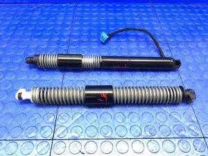 2017-2023 BMW 528i Power Liftgate Lift Support - Rear (Used OEM)