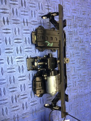 2017-2019 Genesis G90 Seat Adjustment Motor - Front, Left (Driver) (Used OEM)