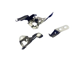 2019-2026 BMW 328i Black Fender Support Mount Bracket - Front (Used OEM)