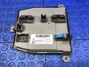 2019-2022 Mercedes-Benz E350 SAM Signal Acquisition and Actuation Control Module (Used OEM)