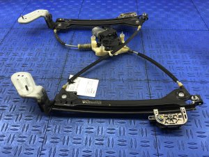 2014-2022 Maserati Quattroporte Power Window Regulator and Motor Assembly - Rear, Right (Passenger) (Used OEM)