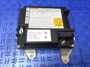 2018-2023 Lexus LC500 Auxiliary Sub Battery Control Module (Used OEM)