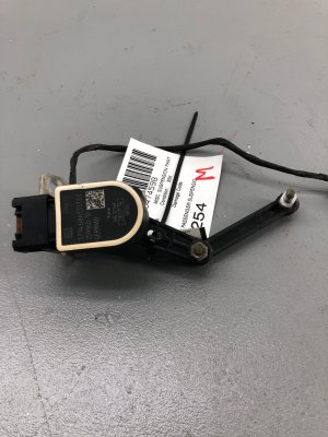 2010-2017 BMW 528i Suspension Ride Height Level Sensor - Rear (Used OEM)