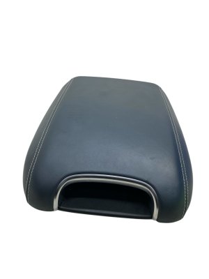 2019-2023 Porsche Cayenne Blue Center Console Storage Compartment Armrest - Front (Used OEM)