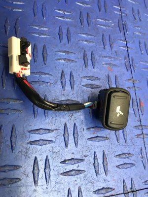 2011-2013 INFINITI QX56 Seat Lumbar Switch - Front, Left (Driver) (Used OEM)