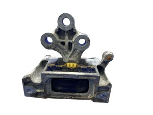 2017-2024 Chrysler Pacifica Engine Mount with Bracket - Front (Used OEM)