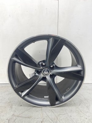 2014-2020 Jaguar F-Type Black 20x10.5 5-Spoke Alloy Wheel with Carbon Fiber Accents - Rear (Used OEM)