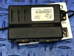 2014-2016 Hyundai Equus Heated and Cooled Seat Climate Control Module - Front (Used OEM)