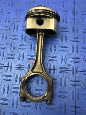 2007-2010 Audi Q7 Engine Piston with Connecting Rod - Right (Passenger) (Used OEM)