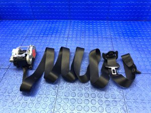 2015-2020 Mercedes-Benz GLA250 Seat Belt Assembly with Pretensioner - Front (Used OEM)