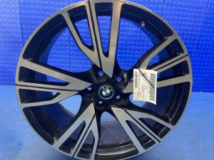 2014-2020 BMW i8 20x8.5 5 W-Spoke Directional Machined Alloy Wheel - Front, Left (Driver) (Used OEM)