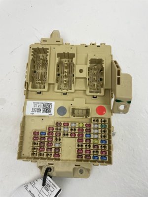 2025 Kia K4 Cabin Fuse Relay Junction Box (Used OEM)
