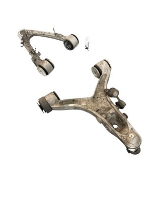 2009-2013 Maserati Quattroporte Upper and Lower Suspension Control Arm Set - Front, Left (Driver) (Used OEM)