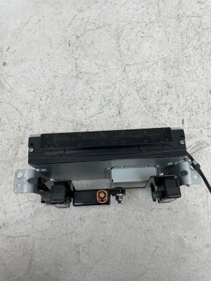 2017-2020 Jaguar F-Pace CD and DVD Player (Used OEM)