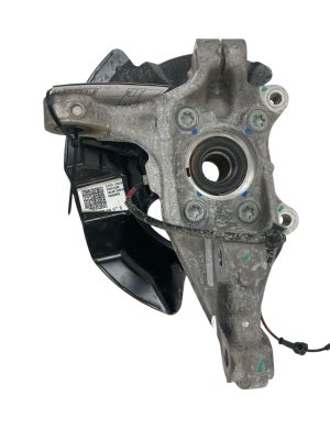 2022-2024 Hyundai Tucson Steering Knuckle and Wheel Hub Assembly - Front, Right (Passenger) (Used OEM)