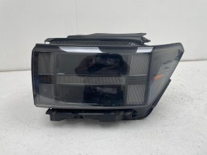 2024-2025 Hyundai Santa Fe Projector LED Headlight Assembly - Front, Left (Driver) (Used OEM)