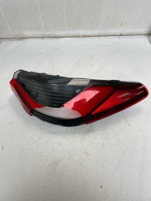 2021-2024 BMW M4 Quarter Panel Mounted Taillight Assembly - Rear, Right (Passenger) (Used OEM)