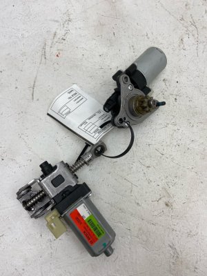 2020-2023 Hyundai Palisade Seat Recline and Tilt Adjustment Motor Set - Front, Left (Driver) (Used OEM)