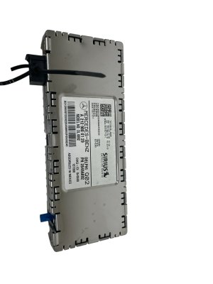 2013-2015 Mercedes-Benz ML350 Satellite Radio Receiver Control Module (Used OEM)