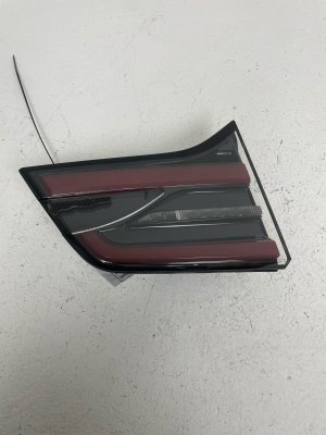  Tesla Model x Inner Liftgate Mounted Taillight Assembly - Rear, Left (Driver) (Used OEM)