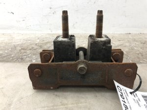 2017-2020 Ford F-550 Super Duty Automatic Transmission Mount Bracket (Used OEM)