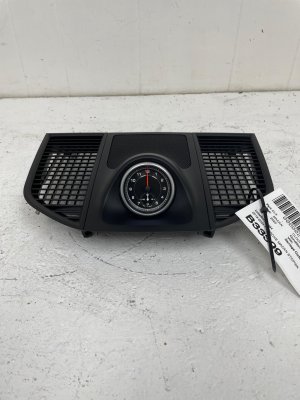 2019-2024 Porsche Macan Black Dashboard Sport Chrono Stopwatch Timer Clock (Used OEM)