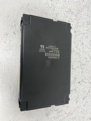 2020-2021 INFINITI QX80 HVAC Climate Control Amplifier Module (Used OEM)