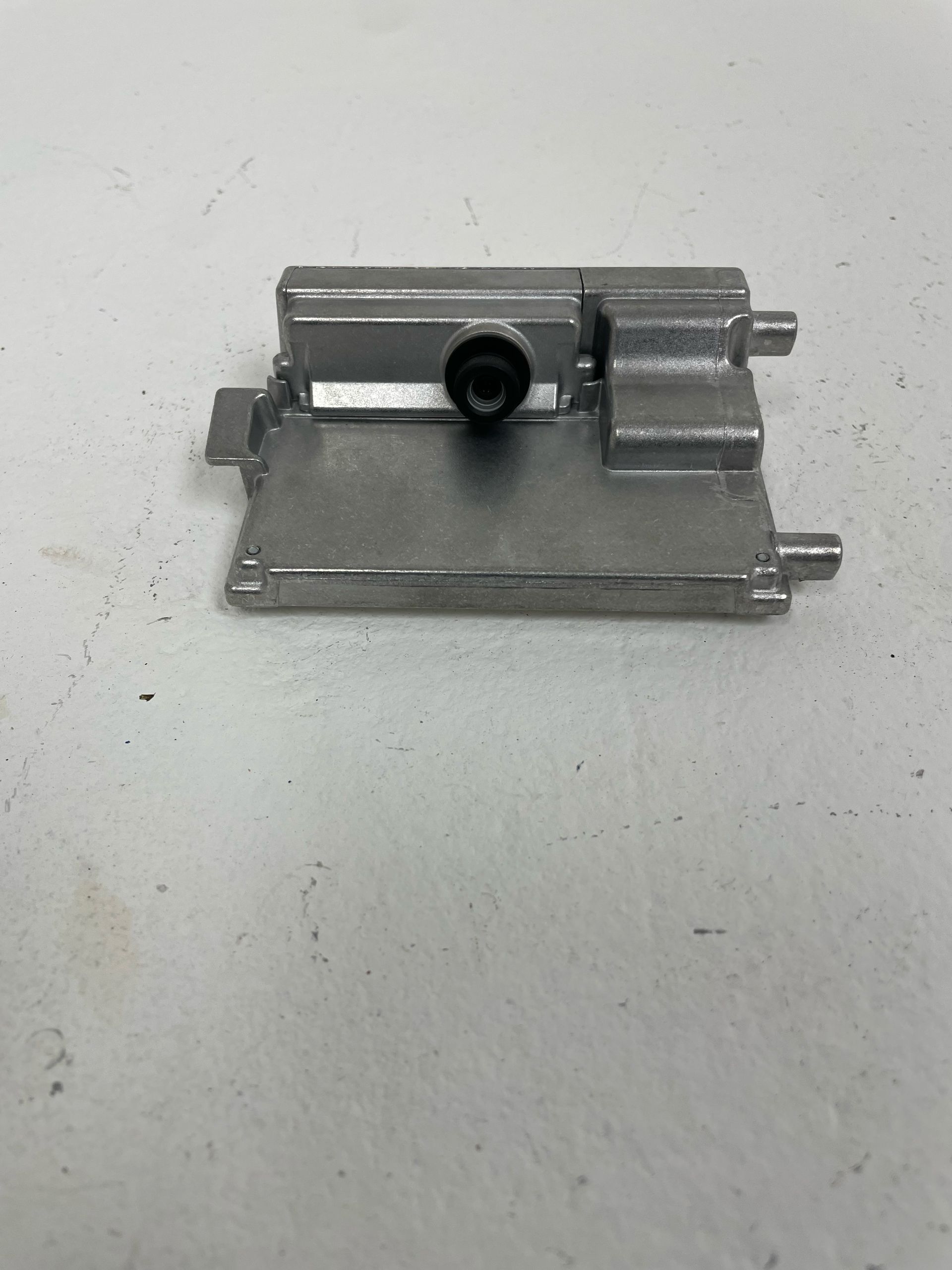 2025 Volkswagen Tiguan Lane Keep Assist Camera Control Module - Front (Used OEM)