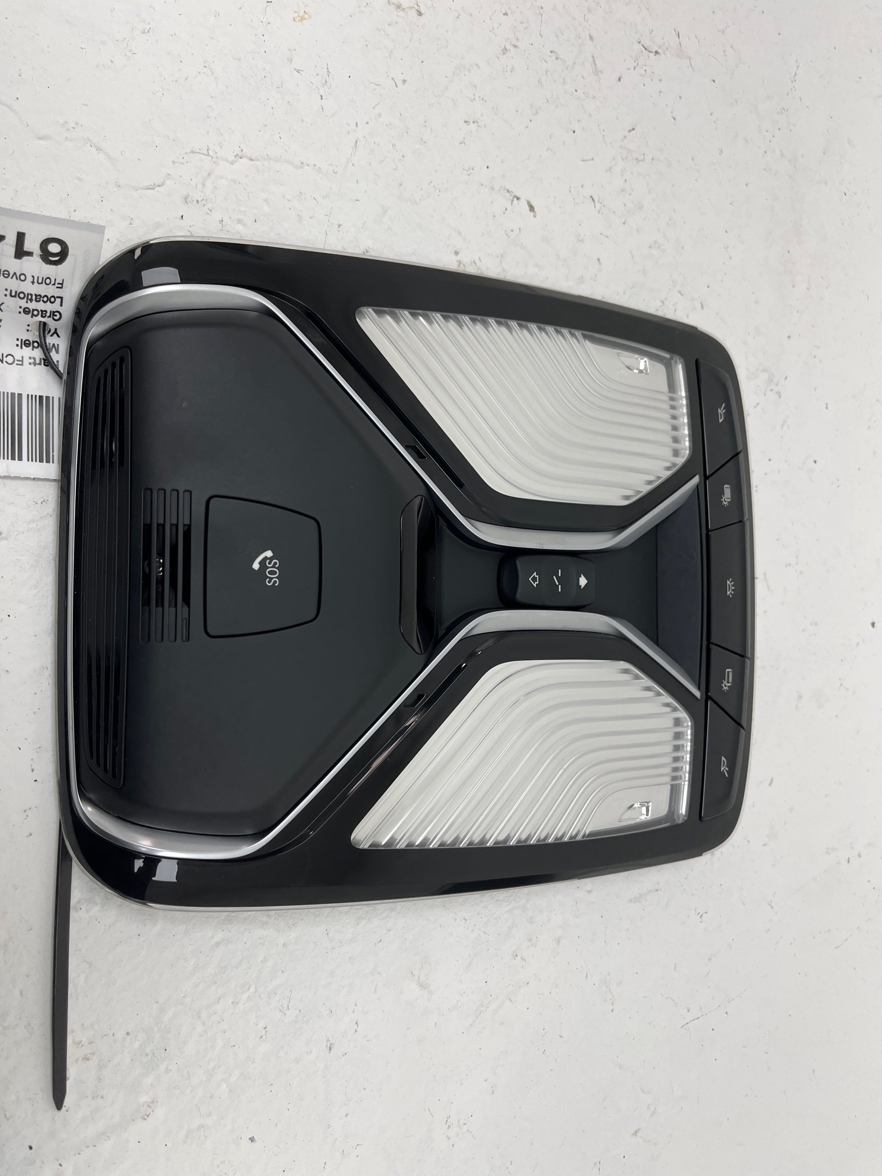 2016-2019 BMW M760i xDrive Overhead Console with Dome and Map Light - Front (Used OEM)