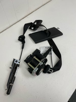 2015-2020 Bentley Bentayga Beluga (Black) Seat Belt Assembly - Front (Used OEM)