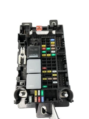 2018-2020 Jaguar E-Pace Fuse Relay Junction Box Control Module - Rear (Used OEM)